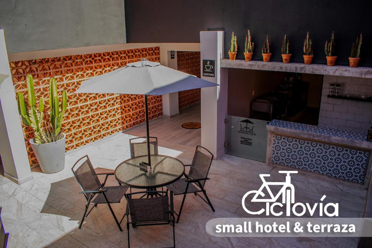 Hotel Ciclovia & Terraza Ситакуаро Экстерьер фото